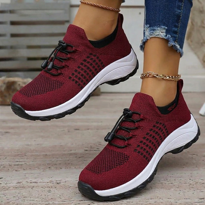 Women's arch support, cushioned comfort, lightweight design trainers with everyday walking