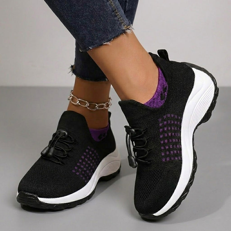 Women's arch support, cushioned comfort, lightweight design trainers with everyday walking