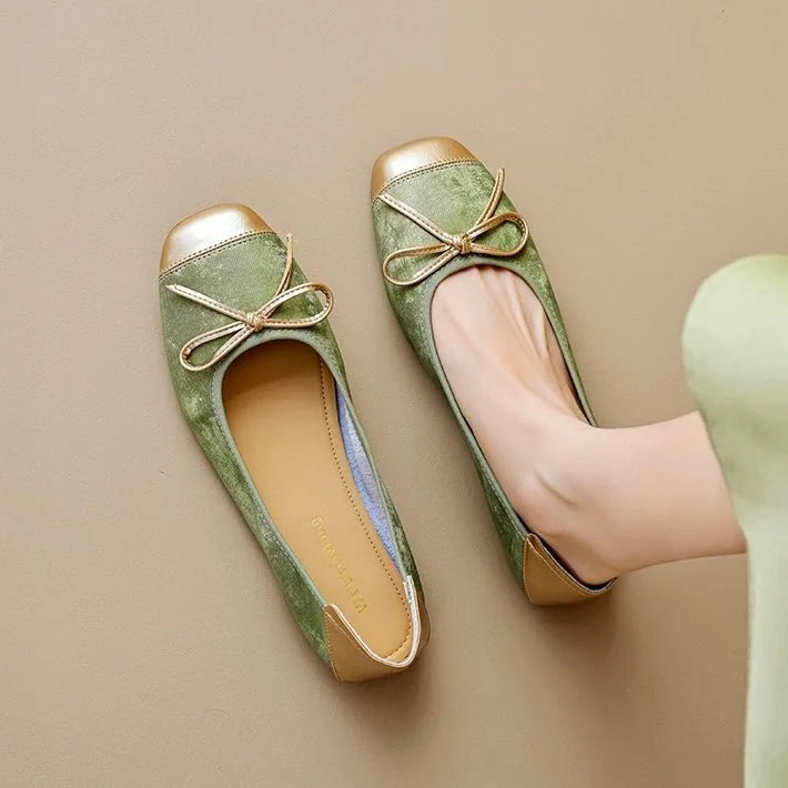 Women's Mary Jane flats product view