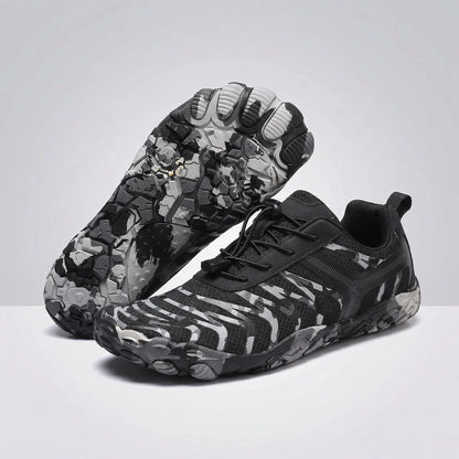 Unisex barefoot trainers in Black Camo product view