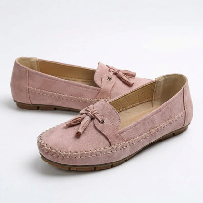 Women's wide fit loafers in blush pink, pair on white background